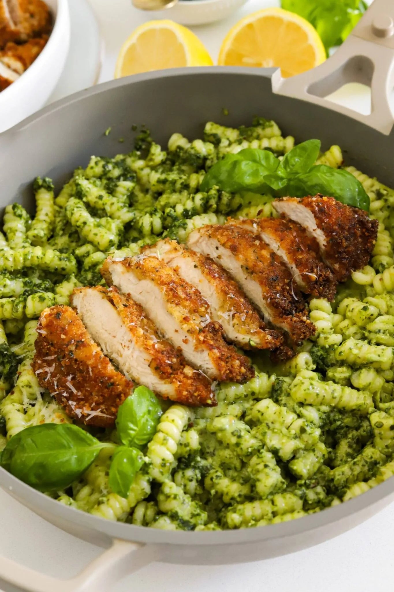 CHICKEN PESTO PASTA